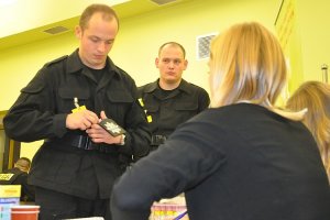 Policjanci ze Szkoły Policji w Słupsku zarejestrowali się jako potencjalni dawcy szpiku. #3