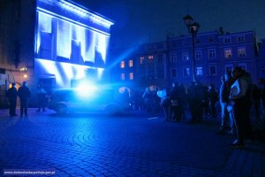 Jaworscy policjanci włączyli się do akcji „Polska na niebiesko”