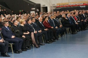 Policjanci zabezpieczający wizytę Pani Premier Beaty Szydło na Śląsku