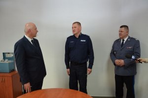 Spotkanie szefa MSWiA z funkcjonariuszami z Małopolski