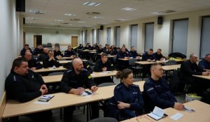 Kursanci ze Szkoły Policji w Pile pełnią służby w Bydgoszczy