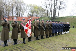 reprezentacje służb podczas uroczystości Dnia Pamięci Ofiar Zbrodni Katyńskiej