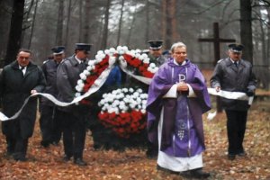 Pierwsza msza święta odprawiona na miejscu mordu polskich przedwojennych policjantów.