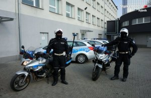 Policjanci przed służbą. Pierwsze służby na motocyklach