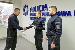 insp. Radosław Drach, st. post. Jakub Chwesiuk i st. post. Kamil Polak