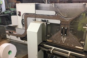 Maszyny w nielegalnej fabryce papierosów