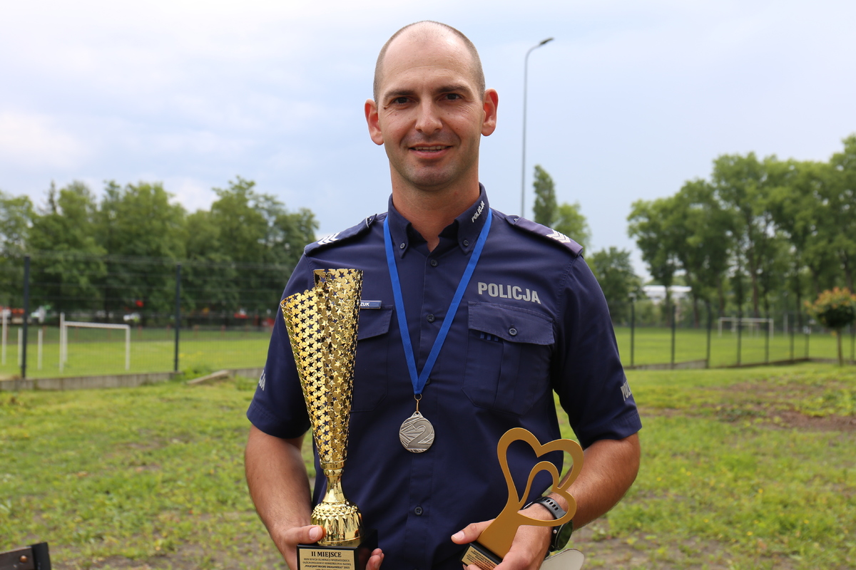 sierżant sztabowy Damian Lewczuk