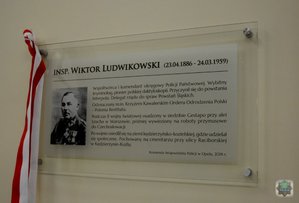 tablice pamiątkowe insp. Ludwikowskiego