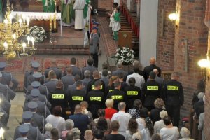 Uroczystości religijne z okazji jubileuszu 70-lecia Szkoły Policji odbyły się w słupskim kościele Mariackim