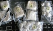 Policjanci CBŚP zatrzymali pseudokibiców z narkotykami