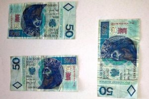 Zabezpieczone podrobione banknoty