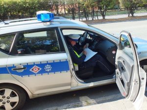 Kontrole drogowe przeprowadzane przez policjantów #8