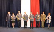 Małopolscy Policjanci wyróżnieni za zasługi dla oświaty i wychowania przez Ministra Edukacji Narodowej