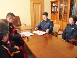 Podpisanie porozumienia Komendanta Wojewódzkiego Policji w Opolu z Opolską Grupą Poszukiwawczo - Ratowniczą #3