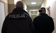 Policjanci zapobiegli wypłacie 30 tys. złotych i zatrzymali podejrzanego
