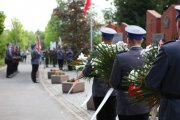 Uroczystości pod pomnikiem Pamięci Pomordowanych Policjantów