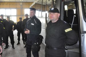 Ćwiczenia praktyczne średniej kadry dowódczej Oddziałów Prewencji Policji w obiektach ćwiczeniowych Szkoły Policji w Słupsku.