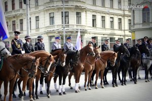 reprezentacje poszczególnych krajów na zawodach policyjnych w Brnie