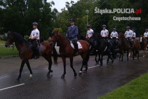 Częstochowscy policjanci na „Międzynarodowych Mistrzostwach Policji Konnych” na Węgrzech #4