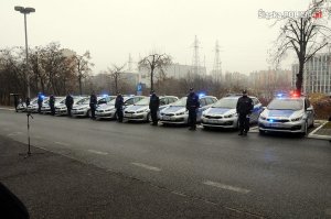 15 nowych radiowozów dla śląskiej policji