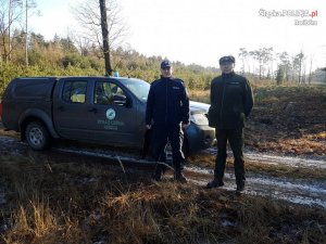 Wspólne patrole policjantów i strażników leśnych