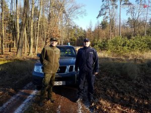 Wspólne patrole policjantów i strażników leśnych