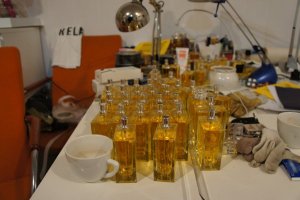 Podrabiali perfumy - straty oszacowano na co najmniej 13 milionów złotych