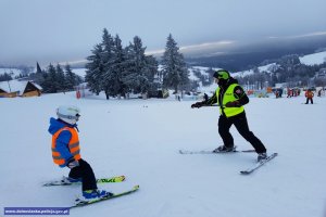 Dolnośląscy policjanci dbają o bezpieczeństwo na stokach narciarskich