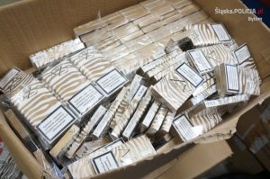 Policjanci przejęli 150 tys. papierosów i 300 kg tytoniu