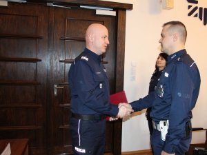 Legnicki policjant wyróżniony przez Ministra Spraw Wewnętrznych i Administracji