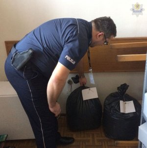 Kryminalni zabezpieczyli 100 kg tytoniu - KWP w Gdańsku