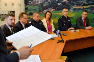 Podpisanie porozumienia dotyczącego utworzenia nowego posterunku Policji