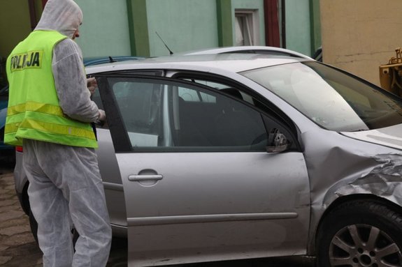 Drezdeneccy policjanci odzyskali skradzionego volkswagena