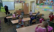 Pszczyński dzielnicowy - Dawid Pryga w szkole