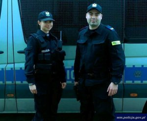 policjanci z Oddziału Prewencji Policji Komendy Wojewódzkiej Policji w Olsztynie