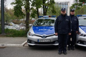 uroczyste przekazanie aż 34 nowych radiowozów, które zasilą flotę śląskiej policji