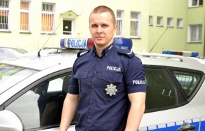 Policjant, który uratował kobietę