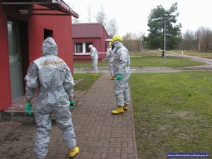 Polscy i niemieccy funkcjonariusze w Międzynarodowym Centrum Szkoleniowym Zwalczania Nielegalnych Laboratoriów Narkotykowych w Legionowie