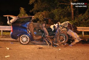 wypadek drogowy z udziałem audi A4 z pojazdem marki Opel Astra