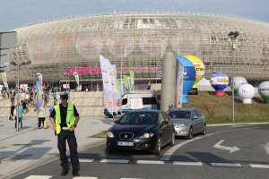 Policjanci zabezpieczają Eurovolley Poland 2017