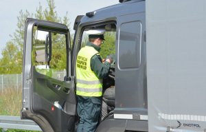 Wspólne działania mazowieckiej drogówki i ITD na rzecz poprawy bezpieczeństwa na drogach Mazowsza
