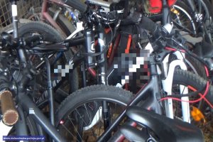 Wrocławscy policjanci zlikwidowali dziuplę z rowerami i innym sprzętem o wartości blisko 150 tys. zł, kradzionym w Polsce i Niemczech