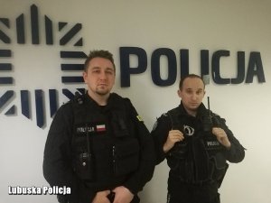 Policjanci - sierż. szt. Andrzej Moszko i st. sierż. Paweł Zagdański