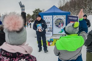 Kręcie mnie bezpieczeństwo na stoku - Kasina - dzieci zgłaszają się do odpowiedzi