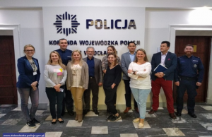 Uczestnicy spotkania z przedstawicielami Komendy Wojewódzkiej Policji we Wrocławiu