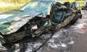 Zniszczony samochód po wypadku