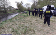 Policja szuka dziecka w okolicach rzeki