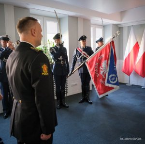 Nordycki Oficer Łącznikowy uhonorowany medalem za zasługi dla Policji