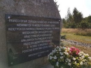 Pomnik pamięci ofiar zbrodni niemieckiej w Henrykowie