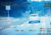 auto na jezdni - widok z wideorejestratora
